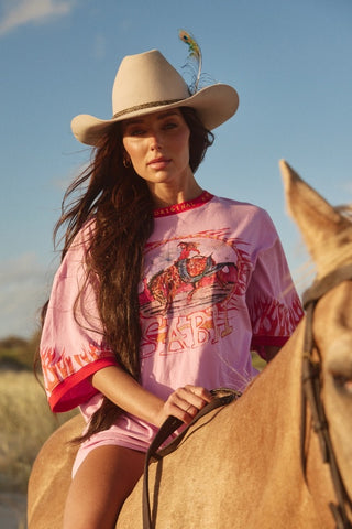 SABBI - THE VERY OVERSIZED FLAMING COWBOY  TEE - PINK