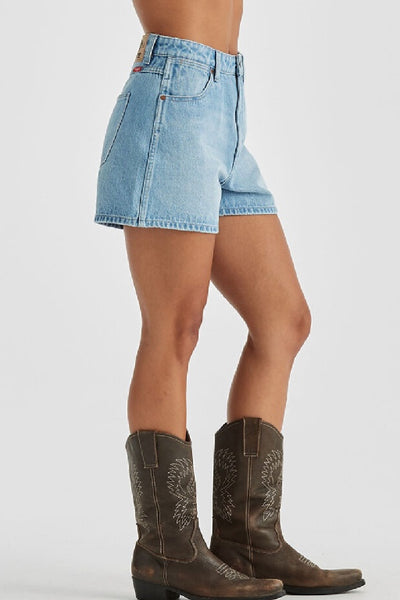 WRANGLER - HI BELLS SLIM SHORT - GROOVE BLUE - PERTH STOCKIST - AUSTRALIAN STOCKIST - WA STOCKIST - AUSTRALIA STOCKIST - AUS STOCKIST - PERTH BOUTIQUE - WA BOUTIQUE - AUS BOUTIQUE - AUSTRALIA BOUTIQUE